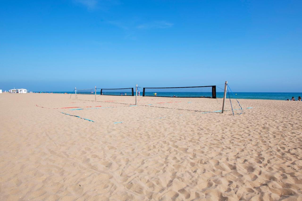 Apartamentos Marplana Castelldefels Eksteriør bilde