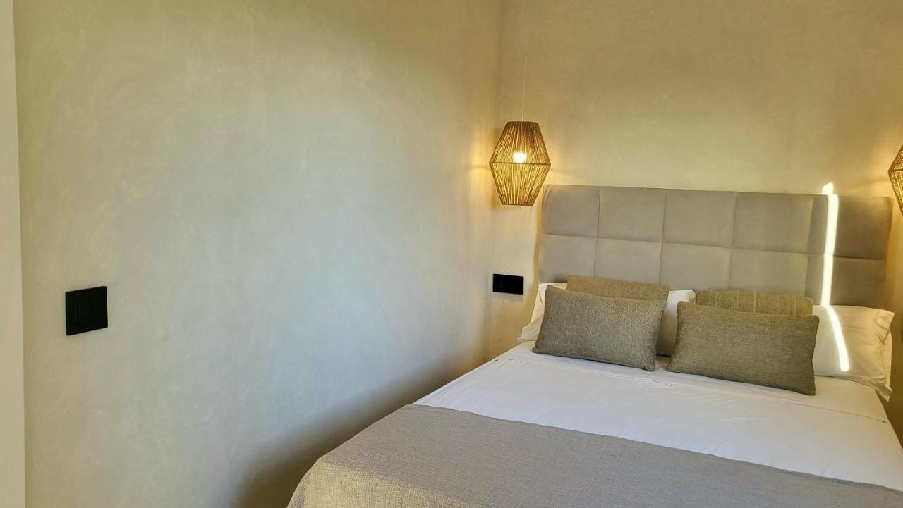 Apartamentos Marplana Castelldefels Eksteriør bilde