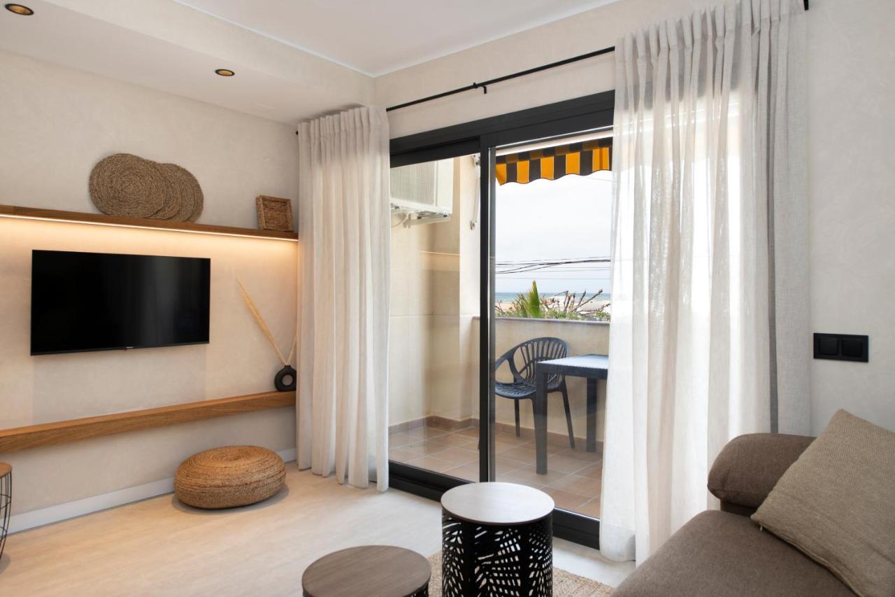 Apartamentos Marplana Castelldefels Eksteriør bilde