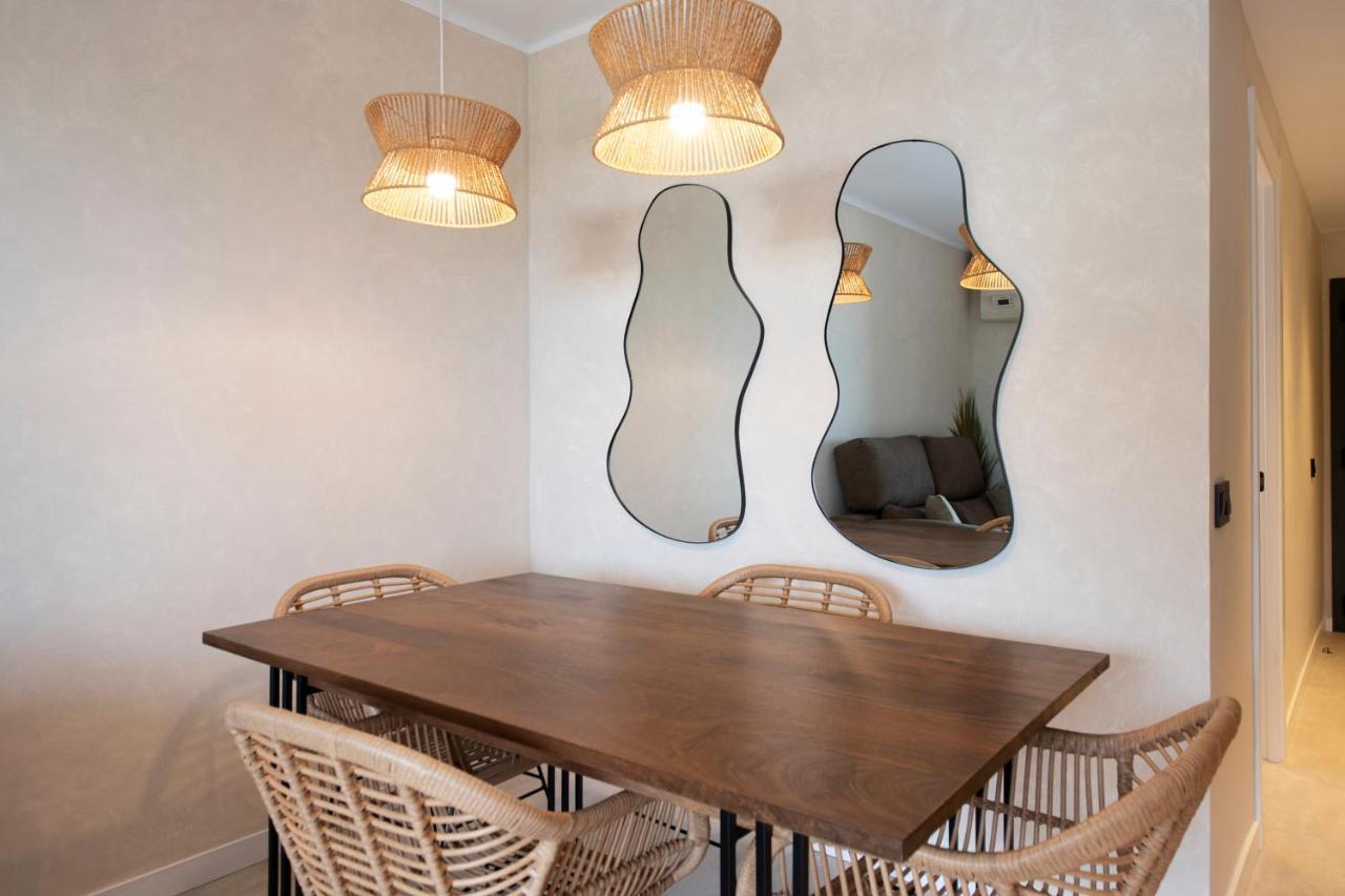 Apartamentos Marplana Castelldefels Eksteriør bilde